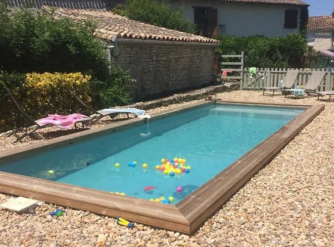 Les Galineaux La Roquille