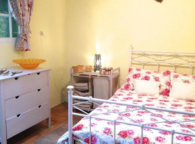 Holiday home Les Galineaux La Roquille